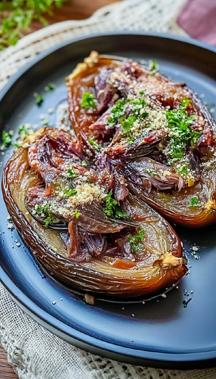Trévise braisée aux anchois, poivre et parmesan