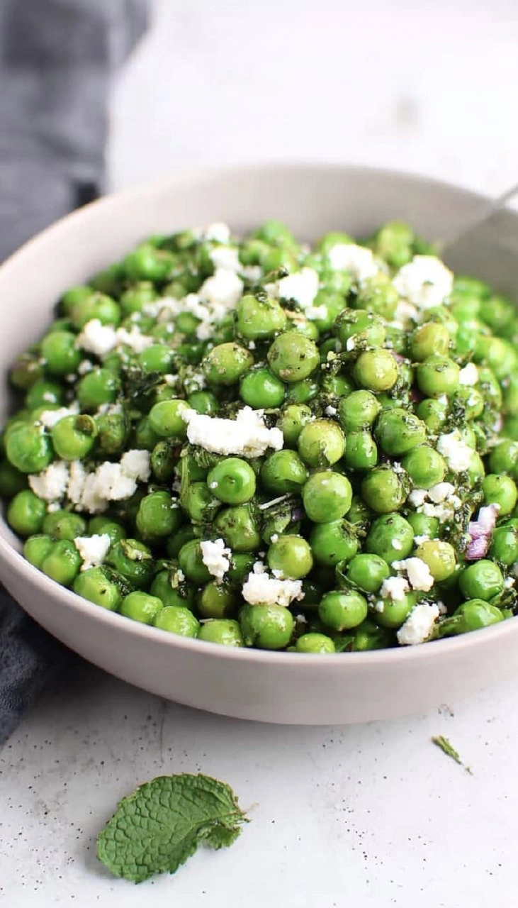 Salade de petits pois, menthe et feta 95 Salade de petits pois, menthe et feta